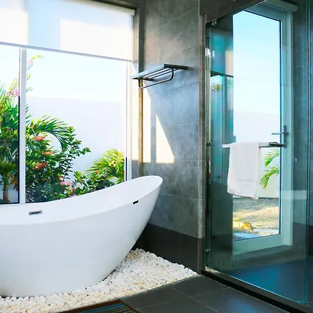 Naisoso Island Villas - Fiji Nadi Exterior photo