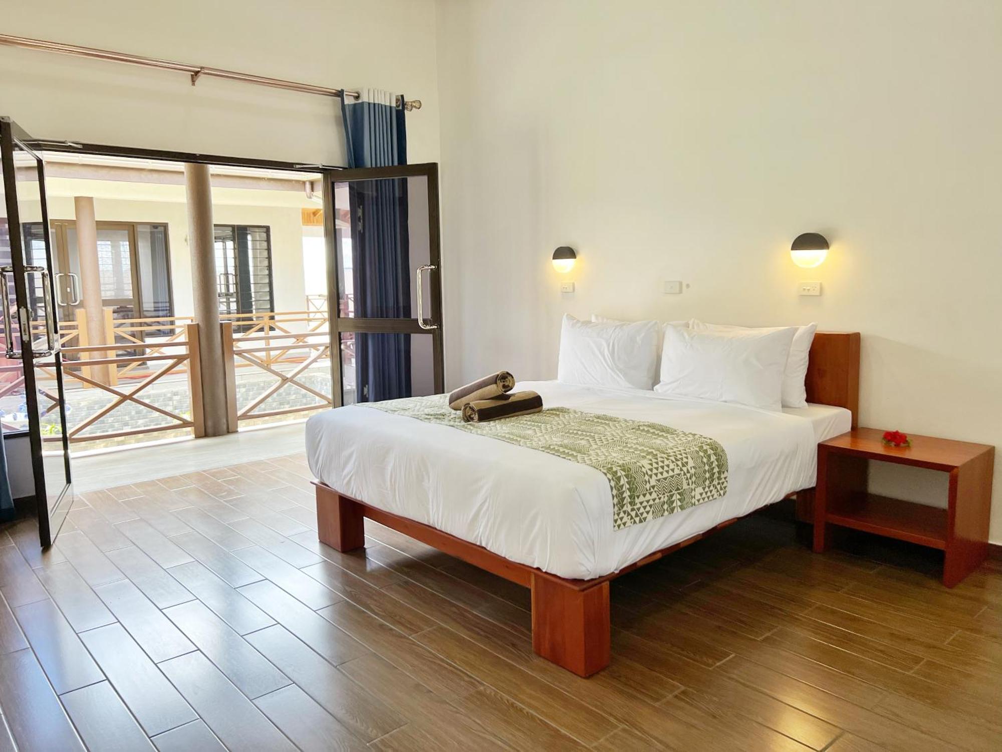 Naisoso Island - Fiji Villa