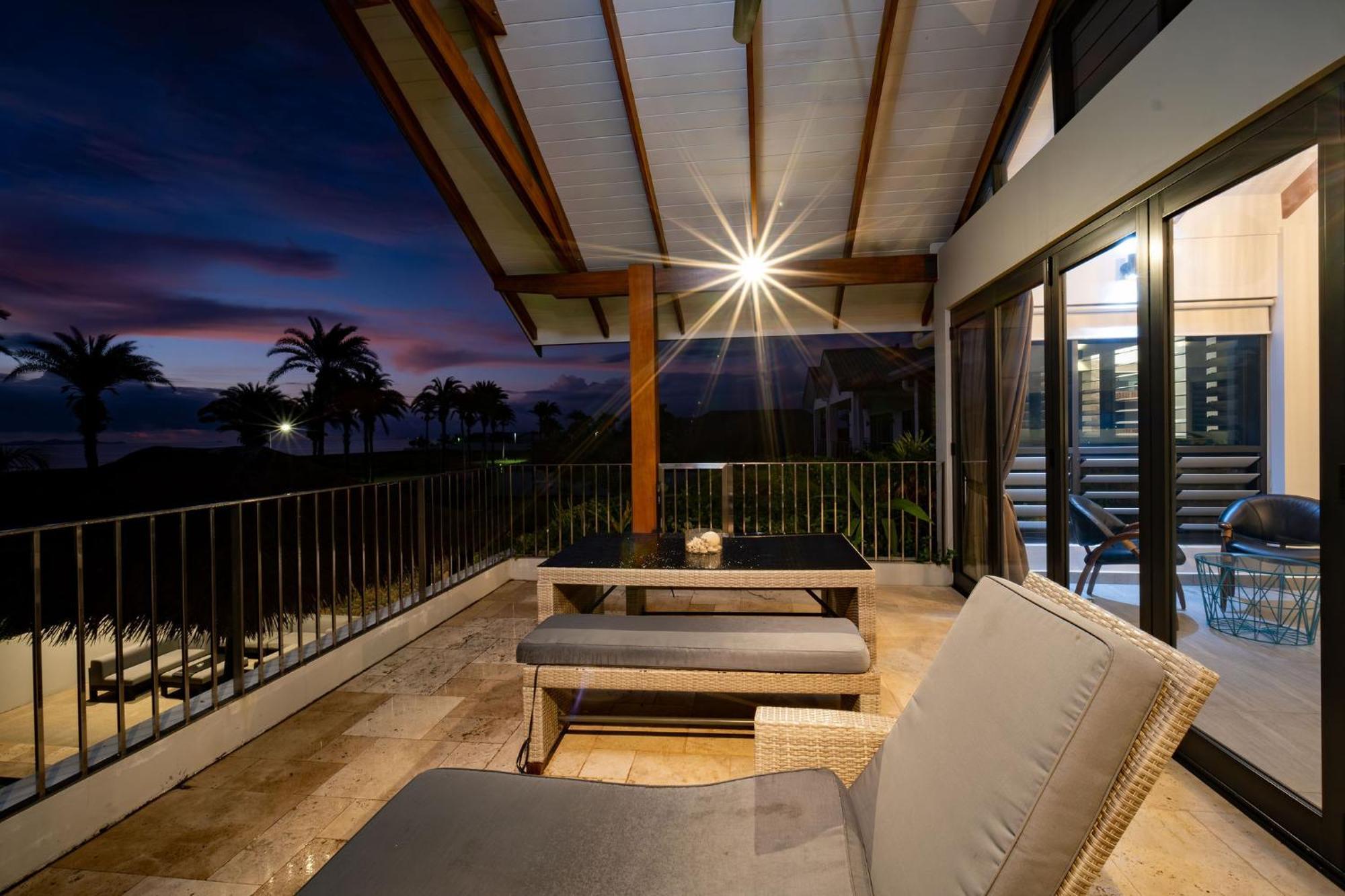 Naisoso Island - Fiji Villa