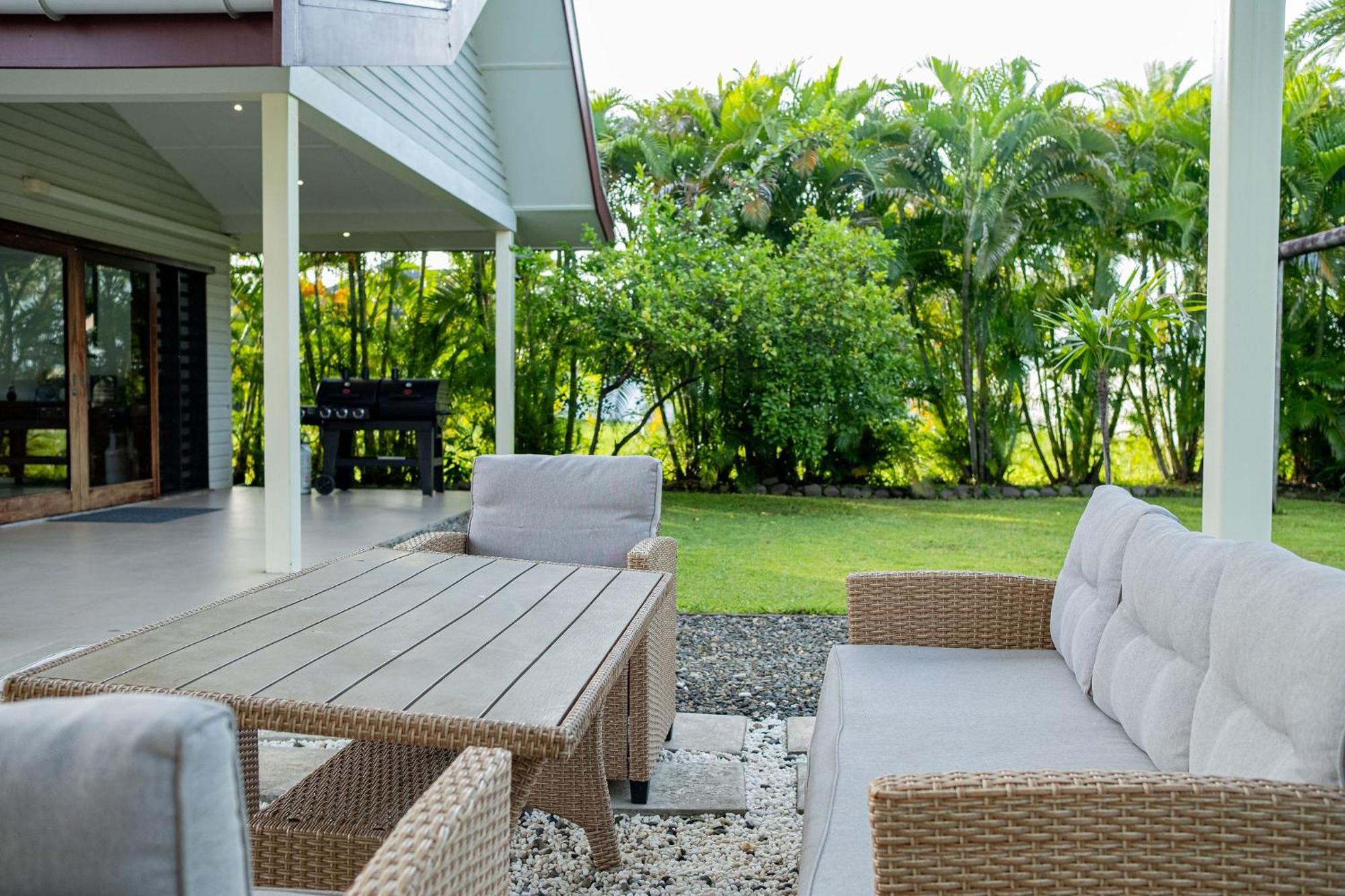 Naisoso Island - Fiji Villa *