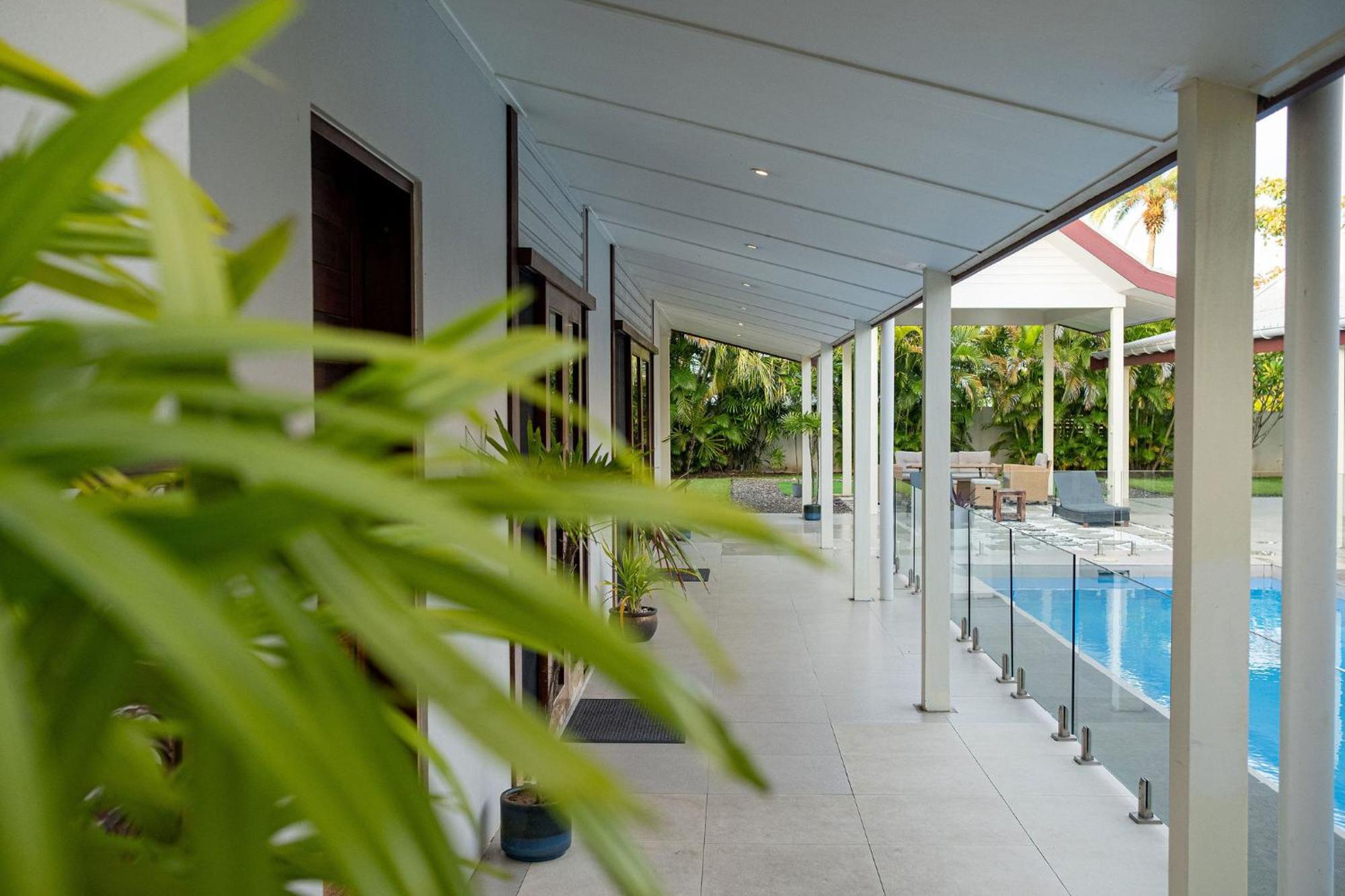 Naisoso Island - Fiji Villa *