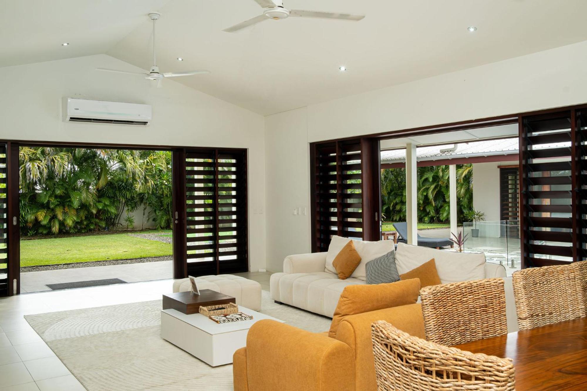 Naisoso Island - Fiji Villa *